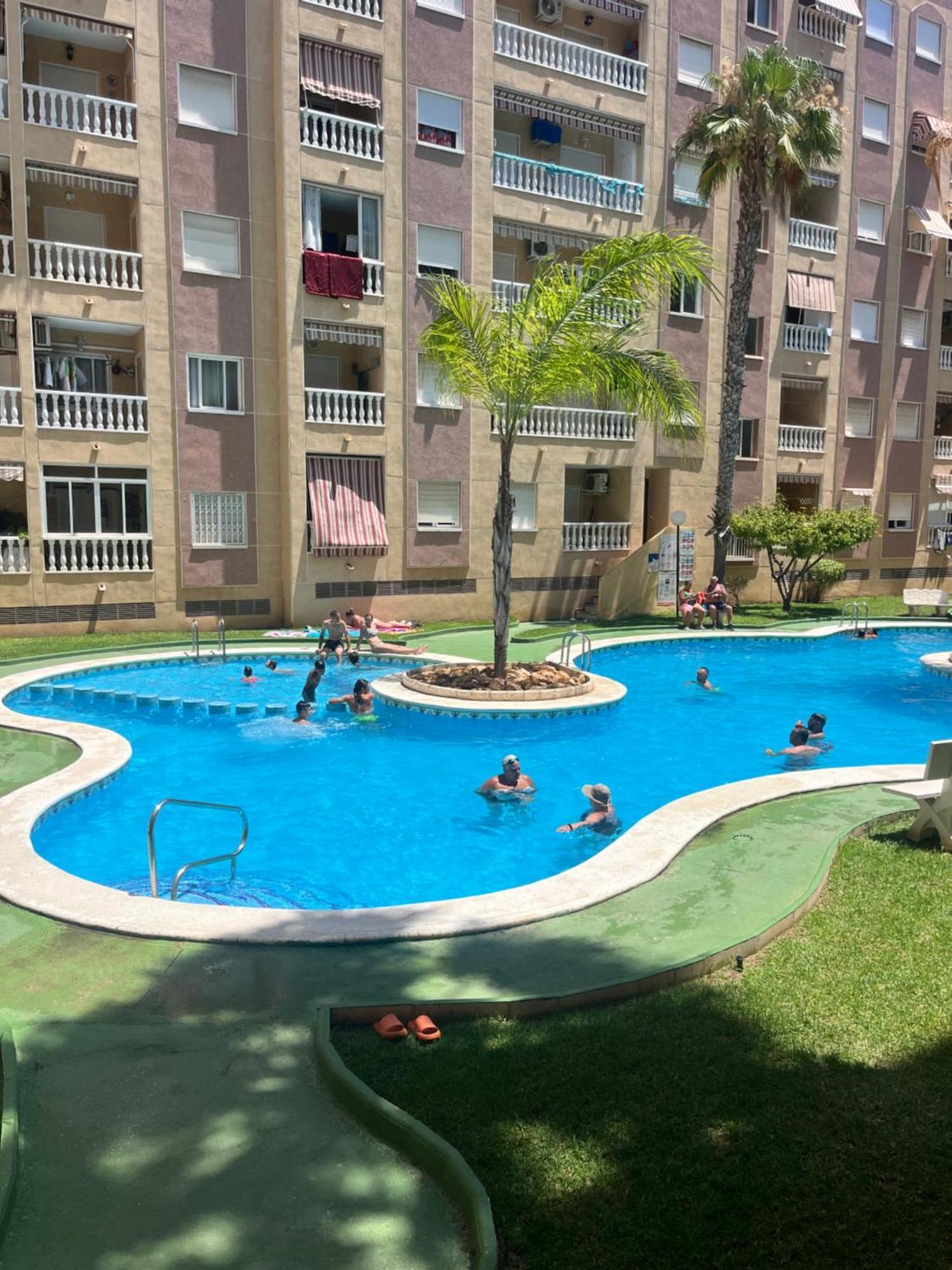Magdalena Apartament Torrevieja Exterior photo